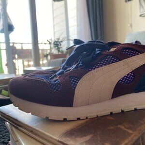 Unique Puma Trainers - Womens 6.5